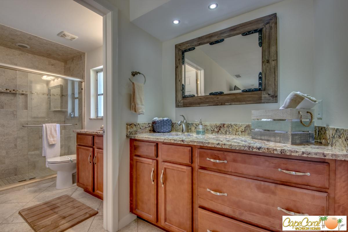 34-Master Bathroom